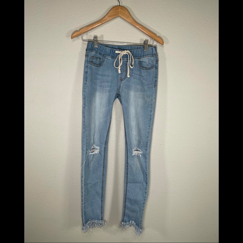 FASHION NOVA JEANS